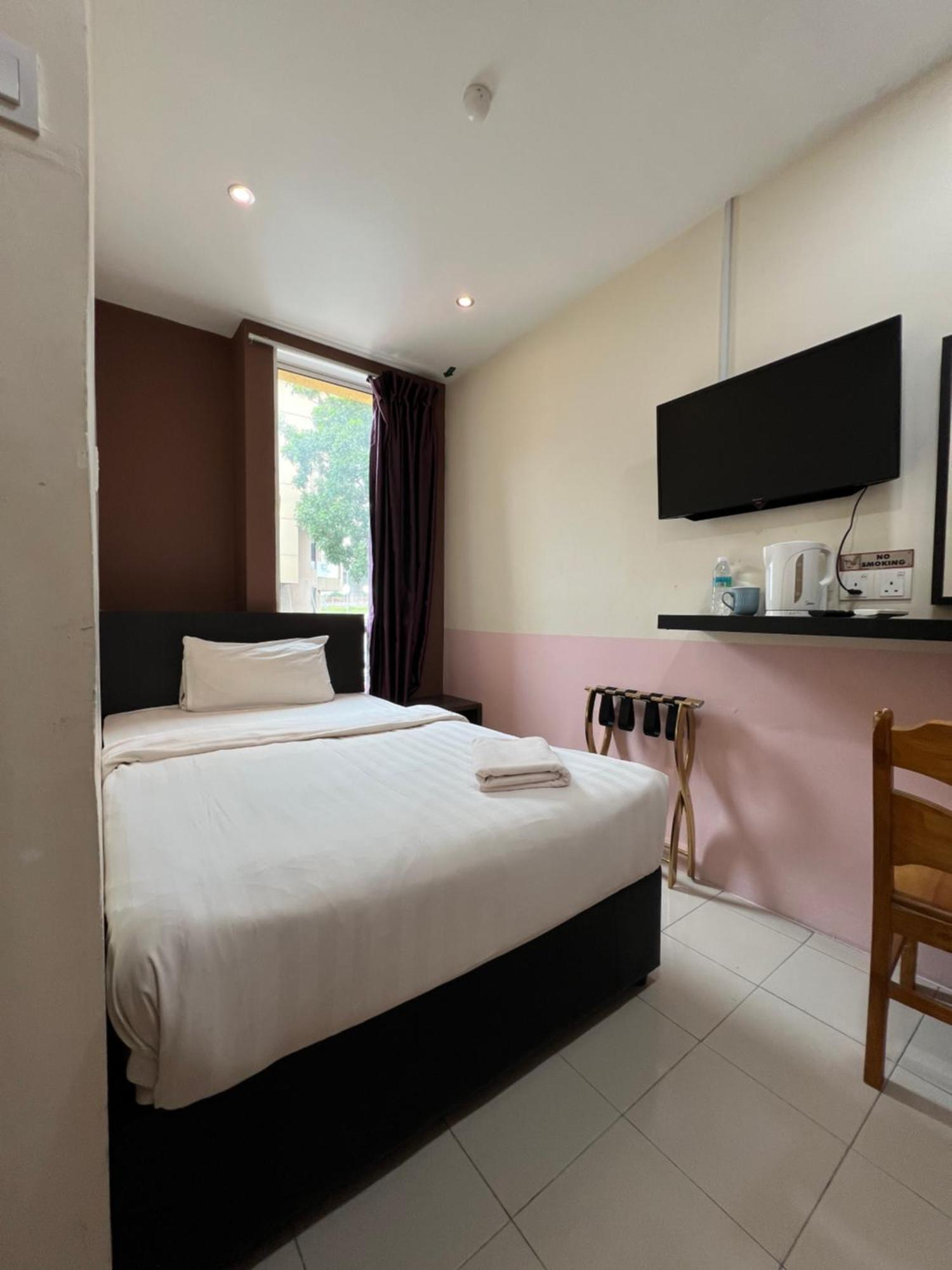 Miju Hotel Kota Damasara Near Strand Mall Petaling Jaya Exterior foto